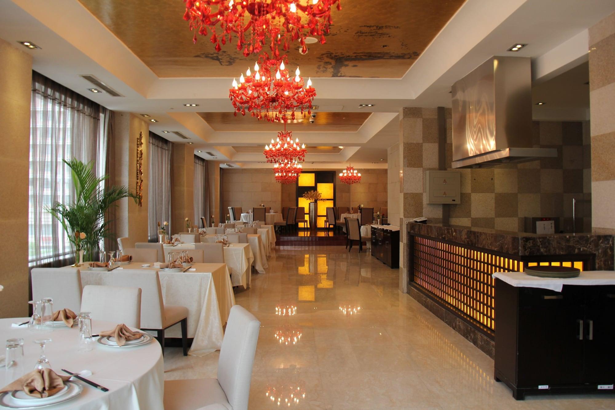 Weifang Ramada Plaza Hotel Exterior photo