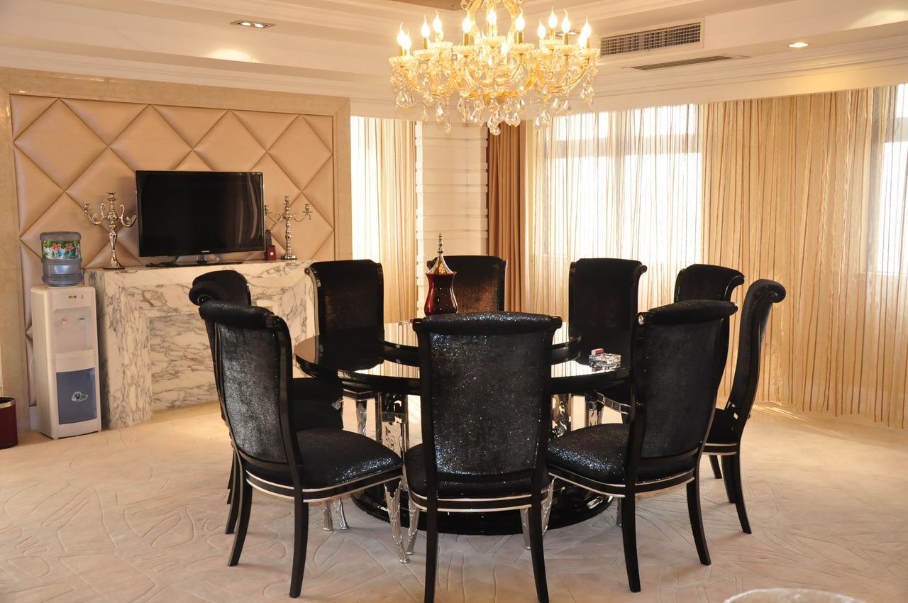 Weifang Ramada Plaza Hotel Exterior photo